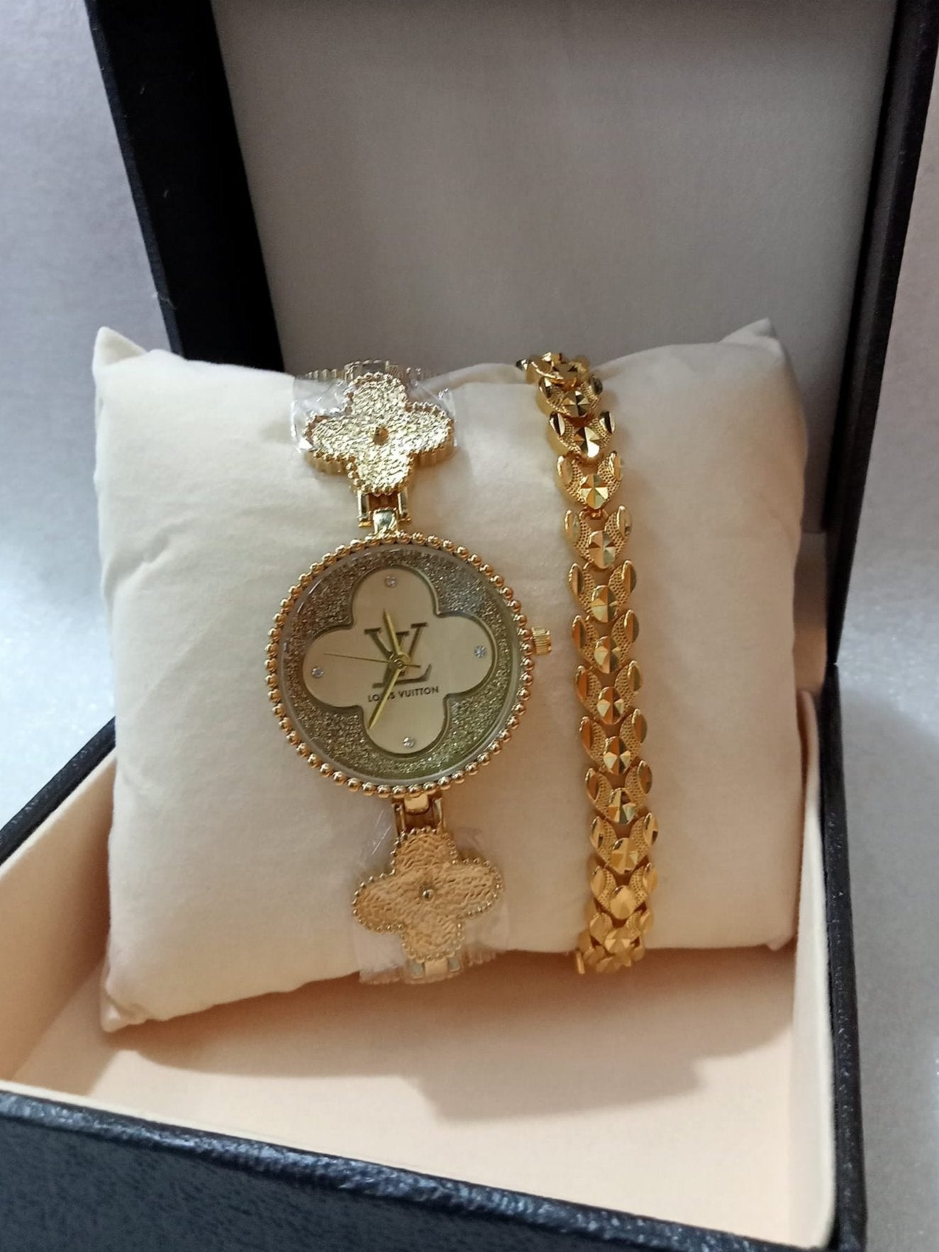 LV Gold Watch for Women with Bracelet