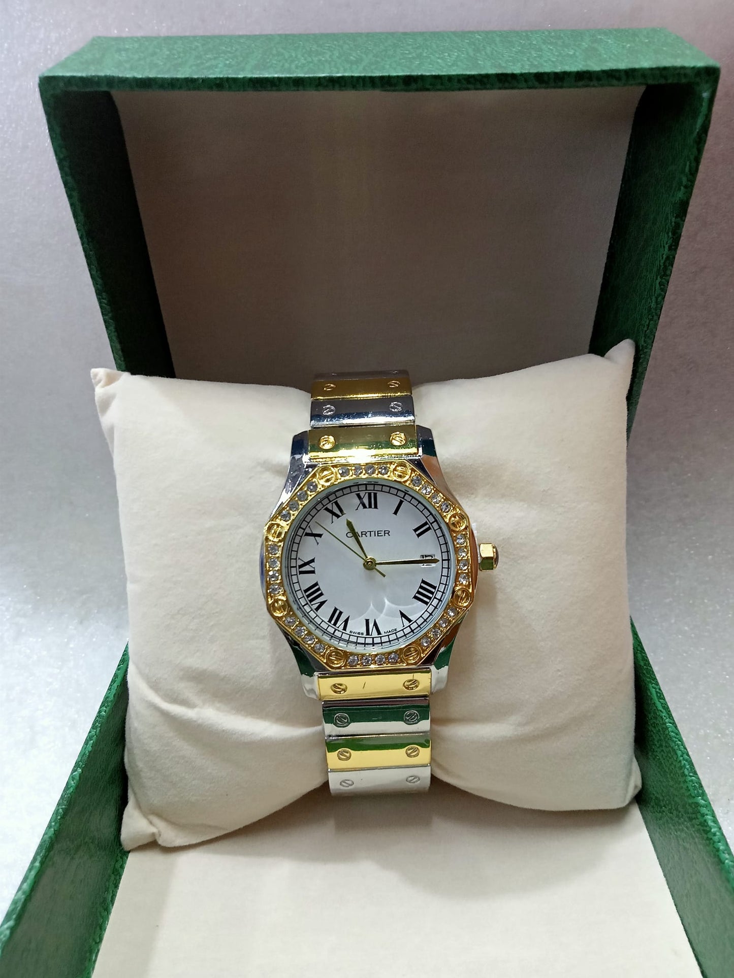 Small Face Watch With Diamond